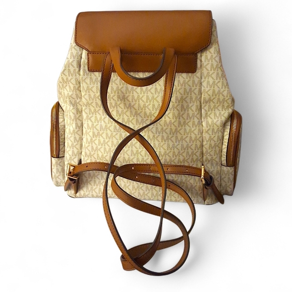 Michael Kors Bedford Legacy Medium Logo Backpack - Picture 3 of 10